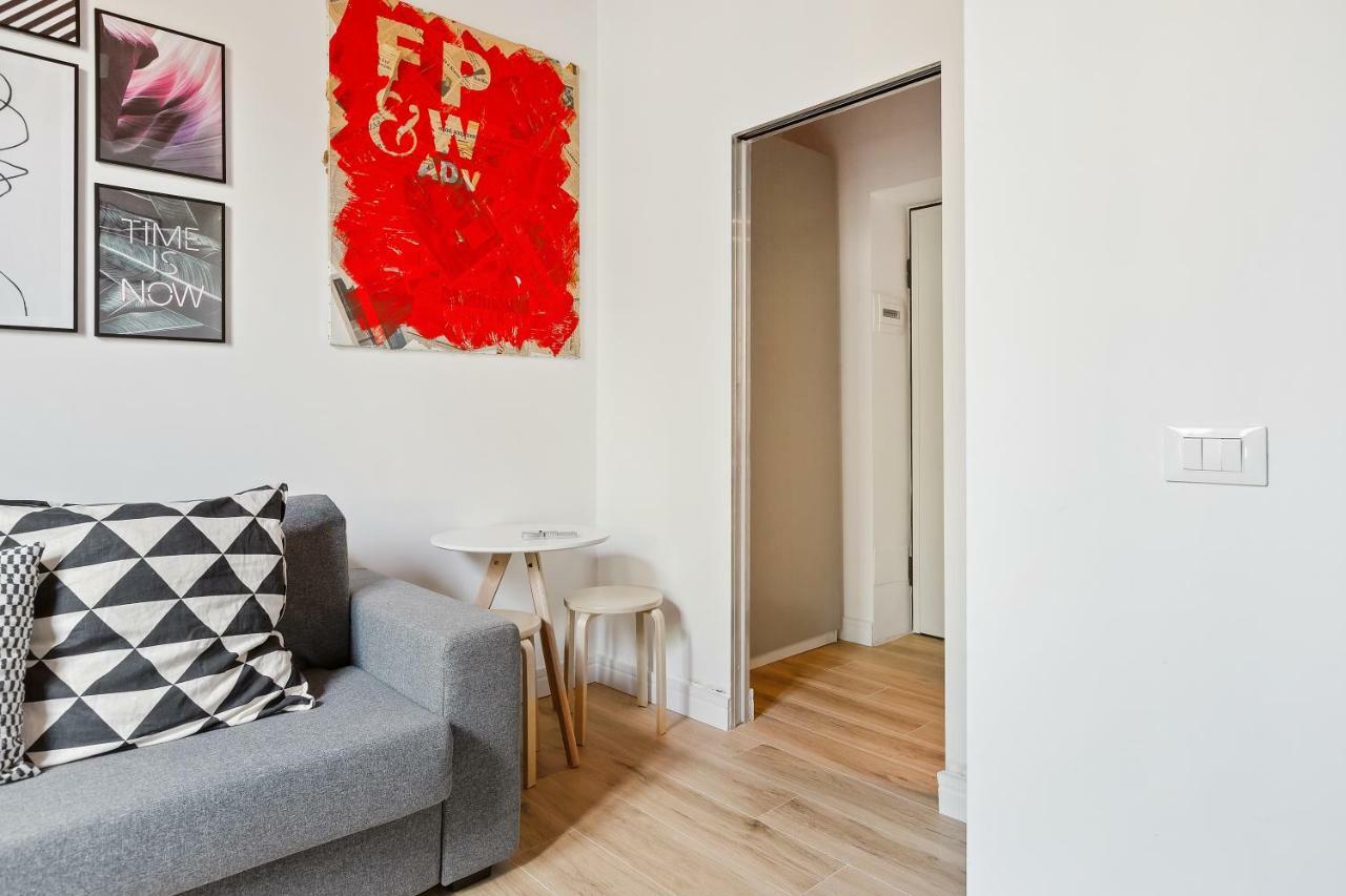 מילאנו Modern And Cozy Apt In Porta Romana מראה חיצוני תמונה